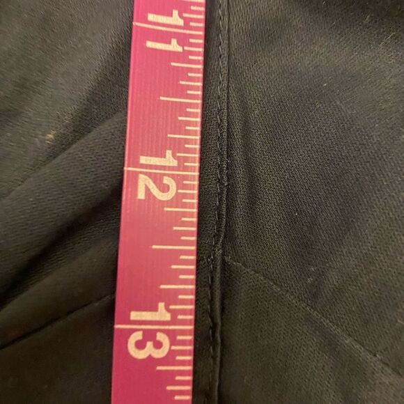 LizGolf‎ by Liz Claiborne Black Bermuda Cuffed Golf Shorts Size14 - Picture 11 of 13